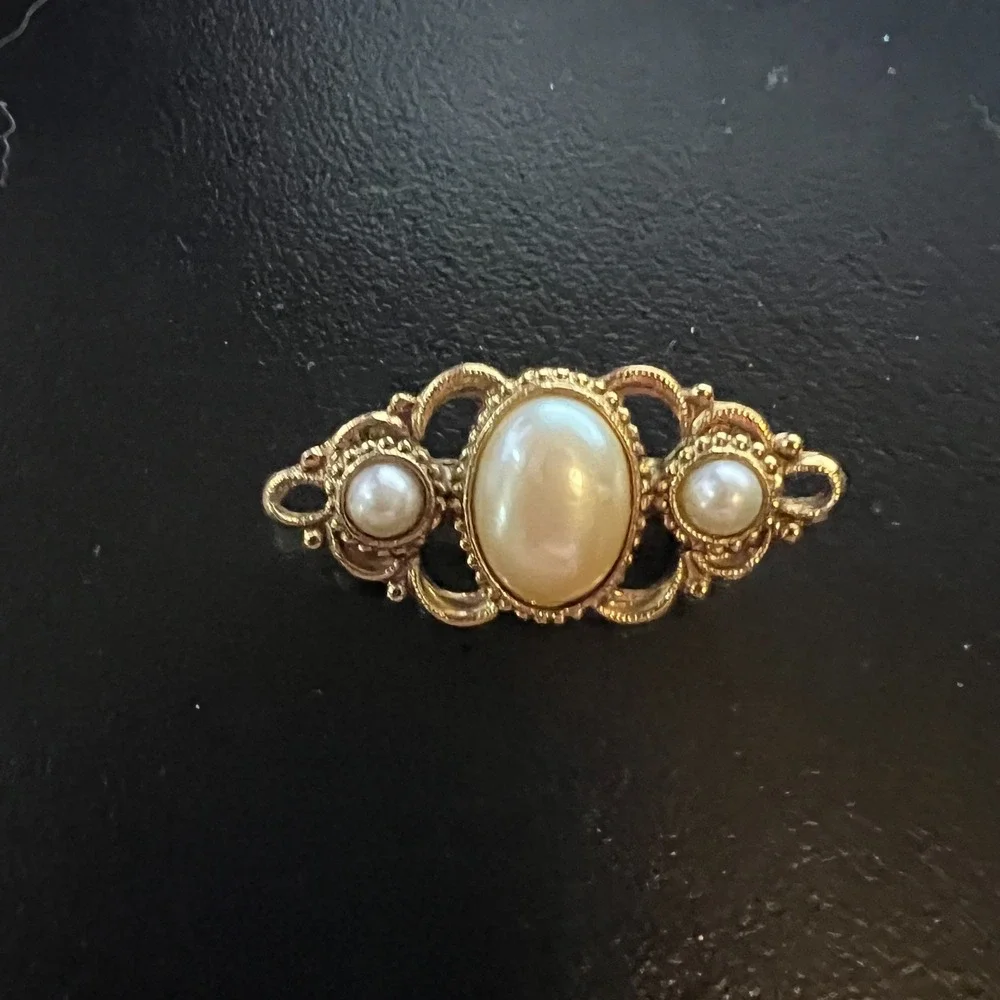 Gold Tone Imitation‎ Pearl Filigree Bar Brooch Vintage Victorian Style Pin